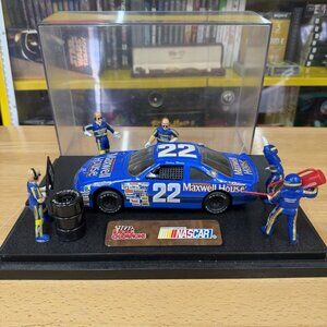 Racing Champions 1/24th Scale Pit Stop Showcase 1992 Martin Maxwell House No Box